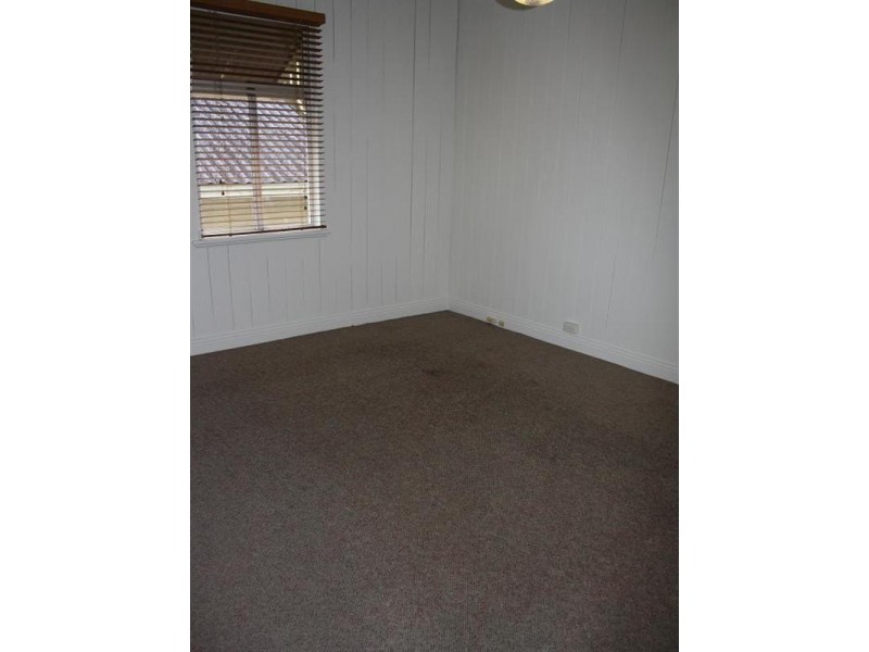 12 Rokeby Terrace, Taringa QLD 4068