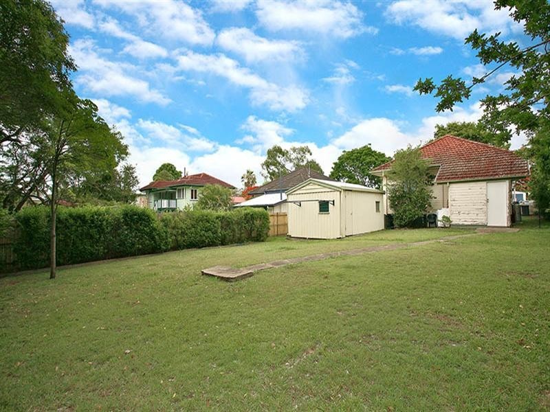 14 Coleman Street, Graceville QLD 4075