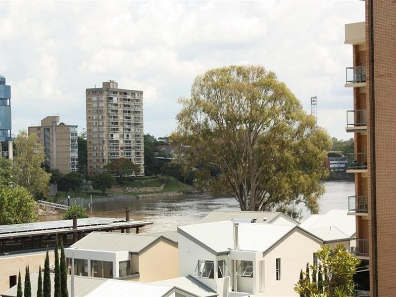 6/40 Sandford Street,, St Lucia QLD 4067