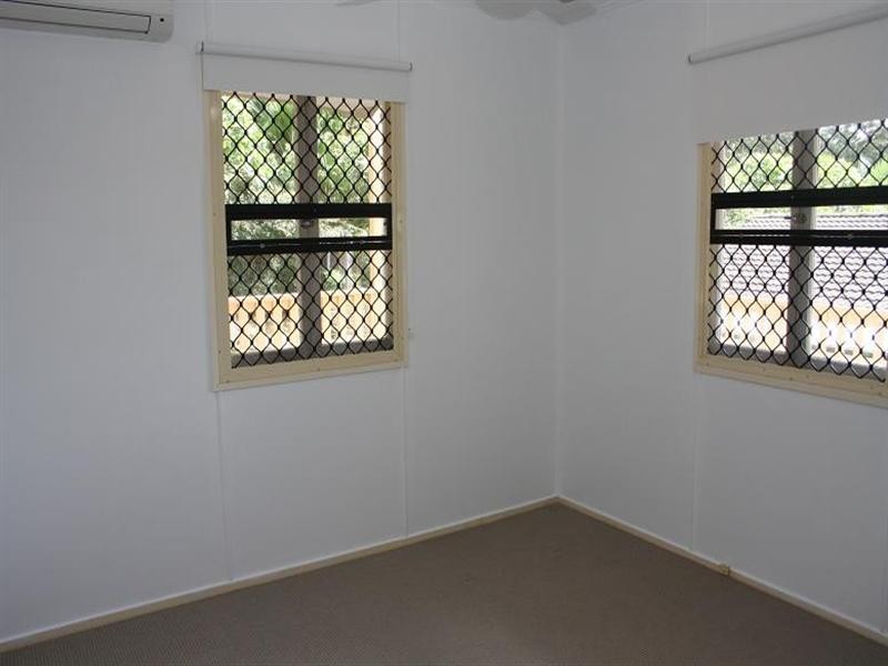 32 Norm Street, Kenmore QLD 4069