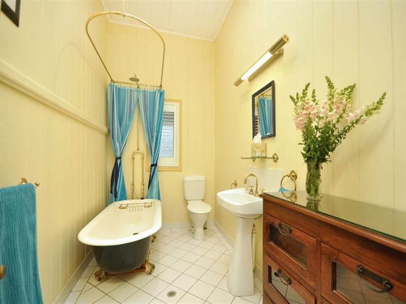 40 Elizabeth Street, Toowong QLD 4066