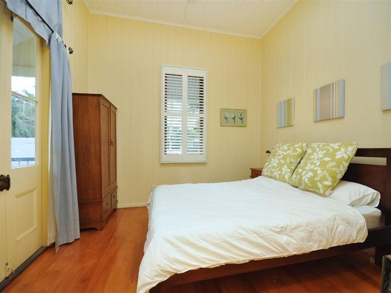 40 Elizabeth Street, Toowong QLD 4066