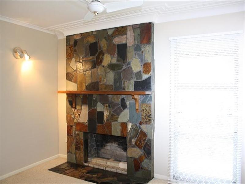 9 Norman Street, Fig Tree Pocket QLD 4069