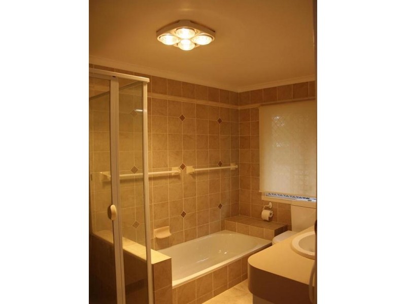 9 Norman Street, Fig Tree Pocket QLD 4069