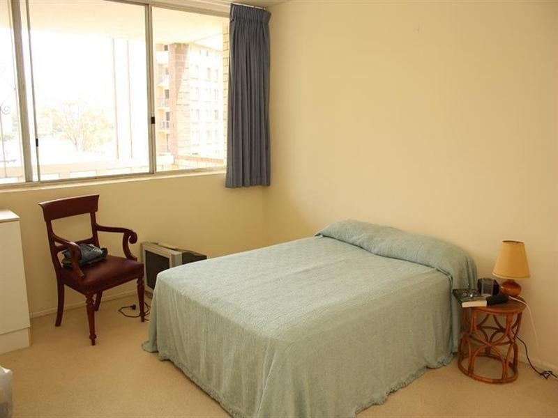 6/40 Sandford Street, St Lucia QLD 4067