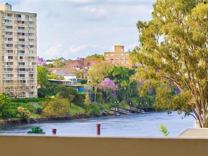 6/40 Sandford Street, St Lucia QLD 4067