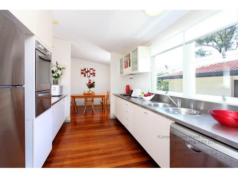 4 Ijong Street, Kenmore QLD 4069