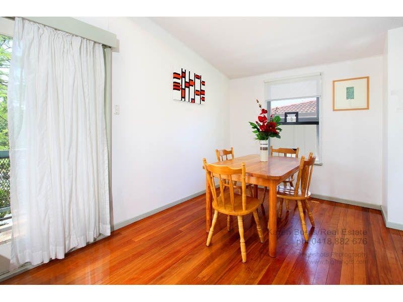 4 Ijong Street, Kenmore QLD 4069