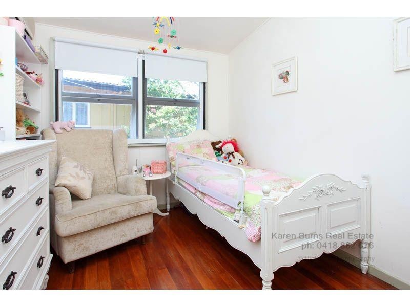 4 Ijong Street, Kenmore QLD 4069