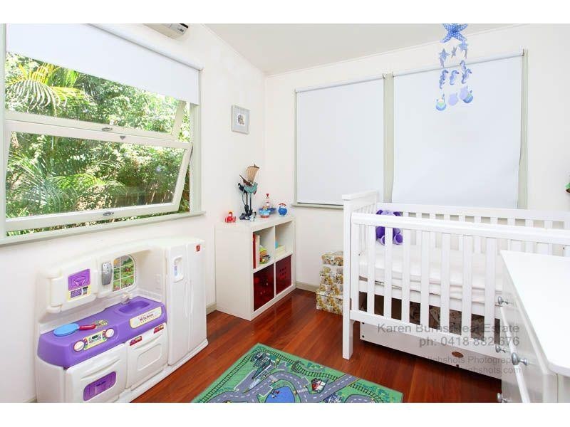 4 Ijong Street, Kenmore QLD 4069