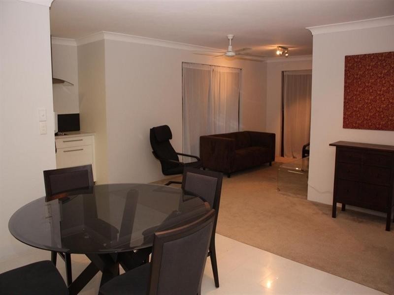 3/66 Mitre Street, St Lucia QLD 4067