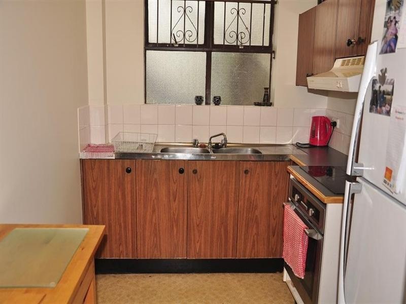 2/22 Stanley Terrace, Taringa QLD 4068