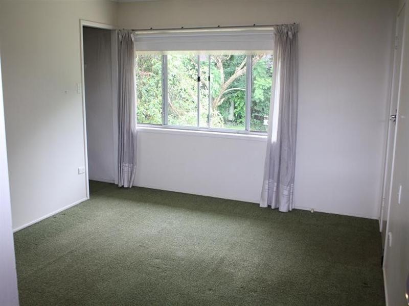 26 Ashburton Street, Chapel Hill QLD 4069