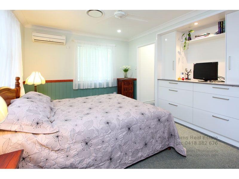 17-19 Belsize Street, Kenmore QLD 4069