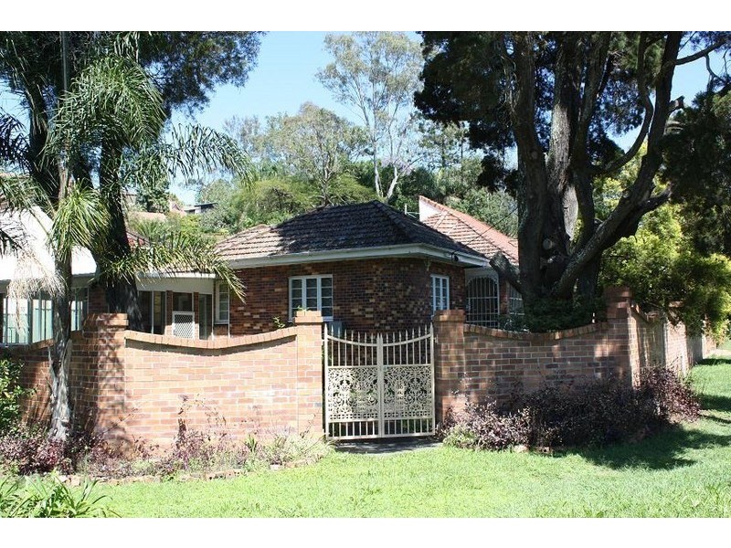 1 McCaul Street, Taringa QLD 4068