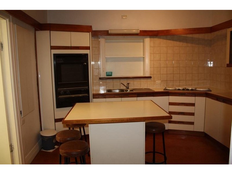 1 McCaul Street, Taringa QLD 4068