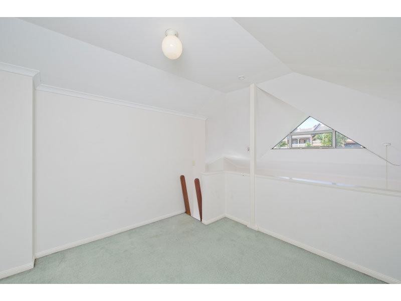 19/22 York Street, Indooroopilly QLD 4068