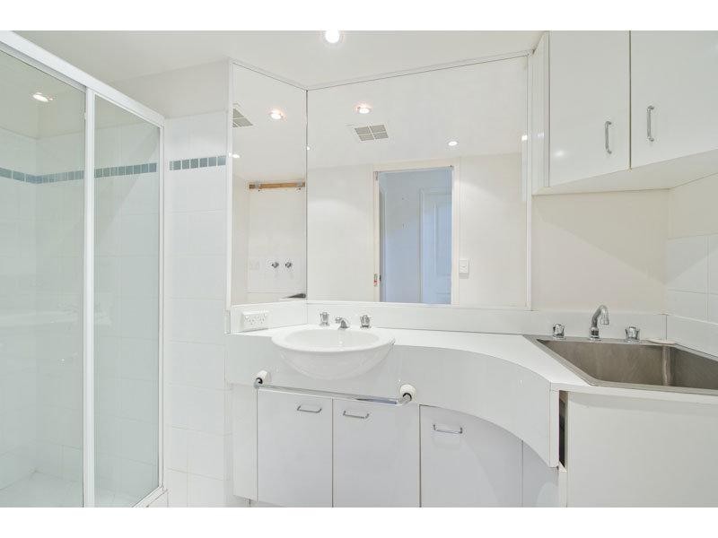 19/22 York Street, Indooroopilly QLD 4068