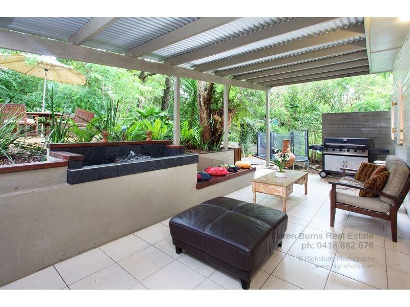 17 Trenton Street, Kenmore QLD 4069