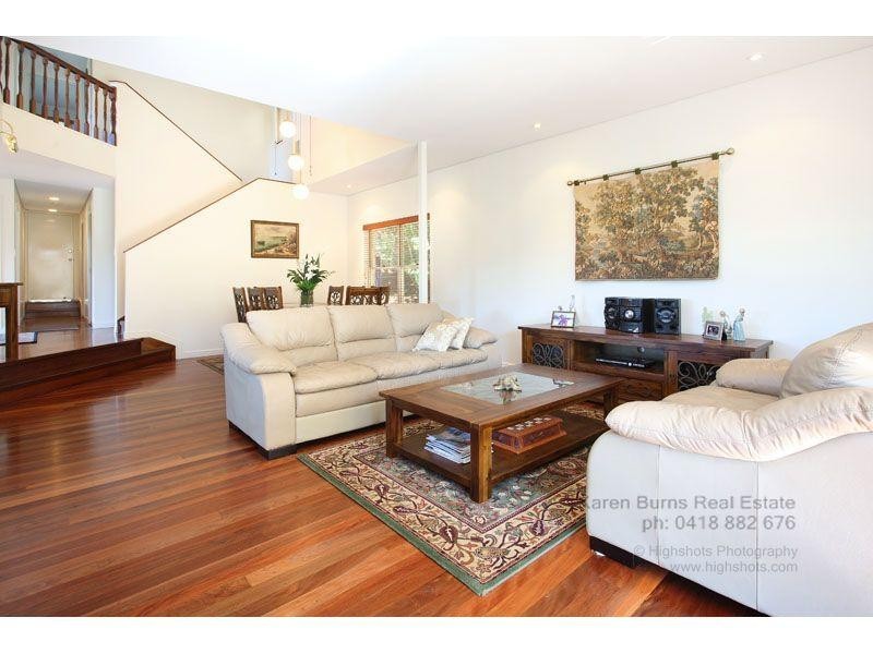 393 Bielby Road, Kenmore Hills QLD 4069