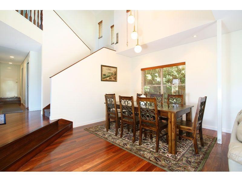 393 Bielby Road, Kenmore Hills QLD 4069