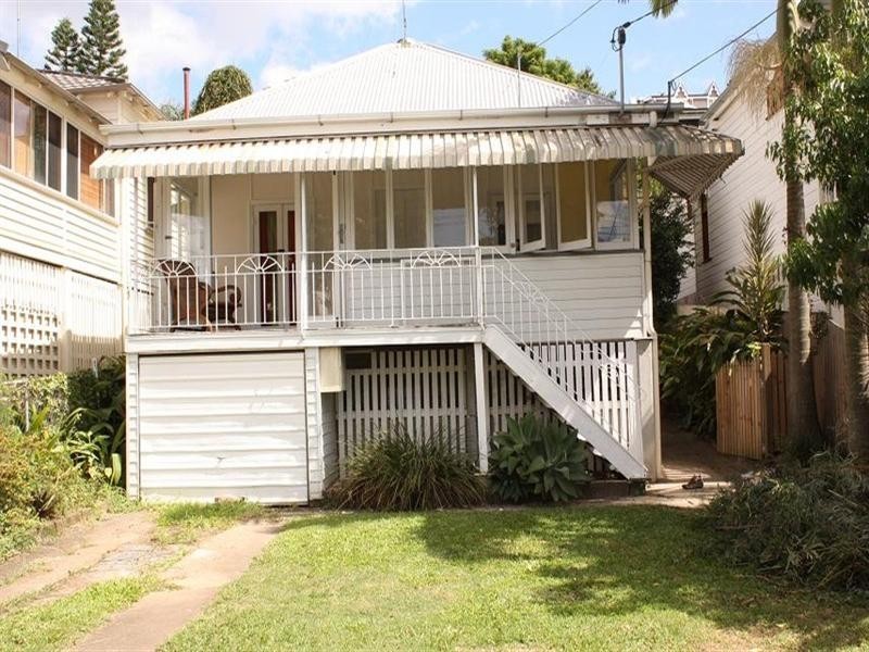 12 McNab Street, Rosalie QLD 4064