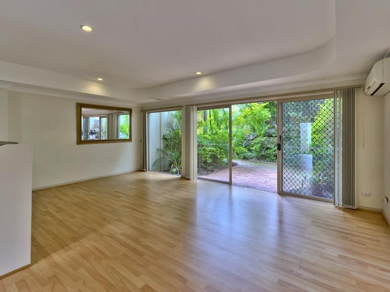 1/22 Aldridge Street, Auchenflower QLD 4066