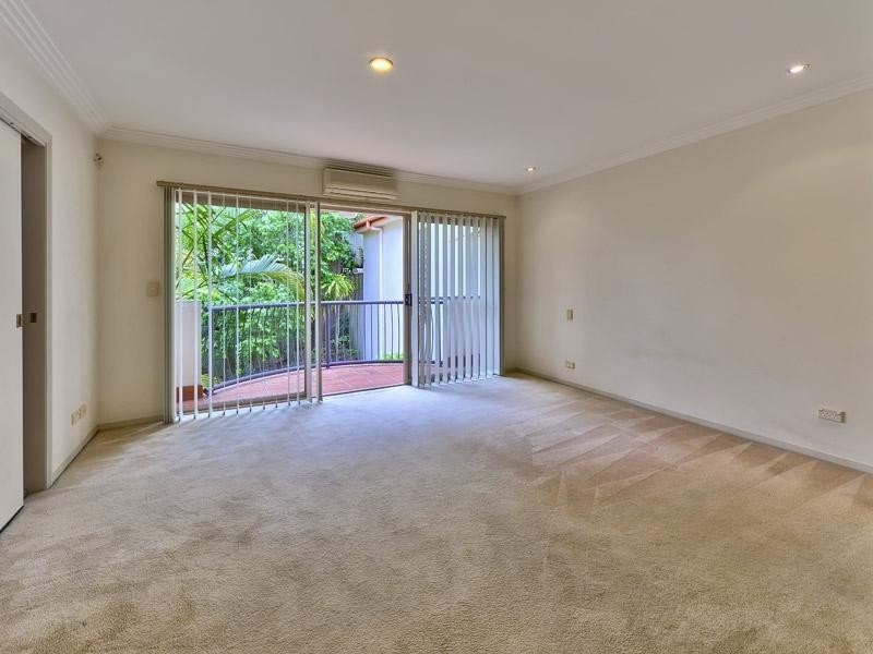 1/22 Aldridge Street, Auchenflower QLD 4066