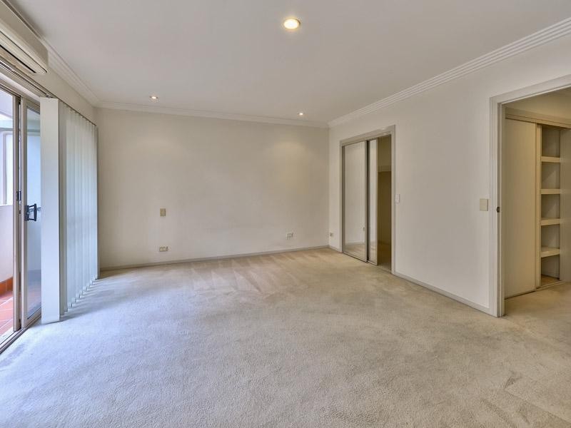 1/22 Aldridge Street, Auchenflower QLD 4066