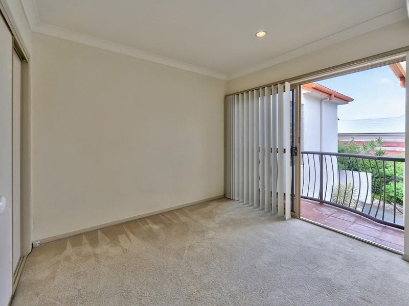 1/22 Aldridge Street, Auchenflower QLD 4066