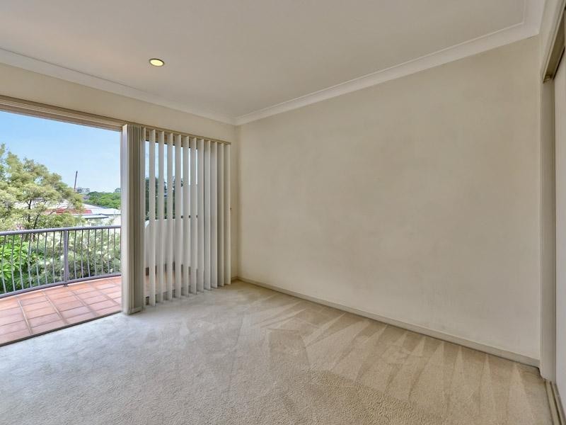 1/22 Aldridge Street, Auchenflower QLD 4066