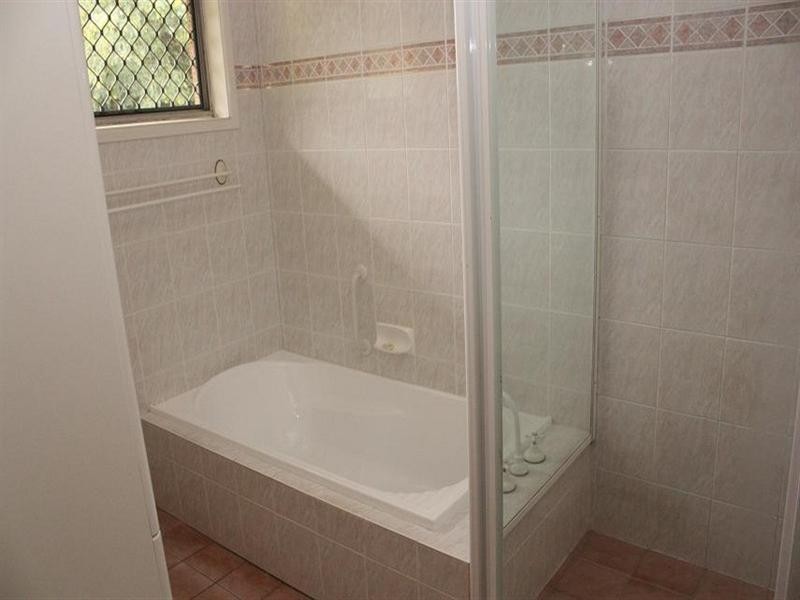 22 Crestview Street, Kenmore QLD 4069