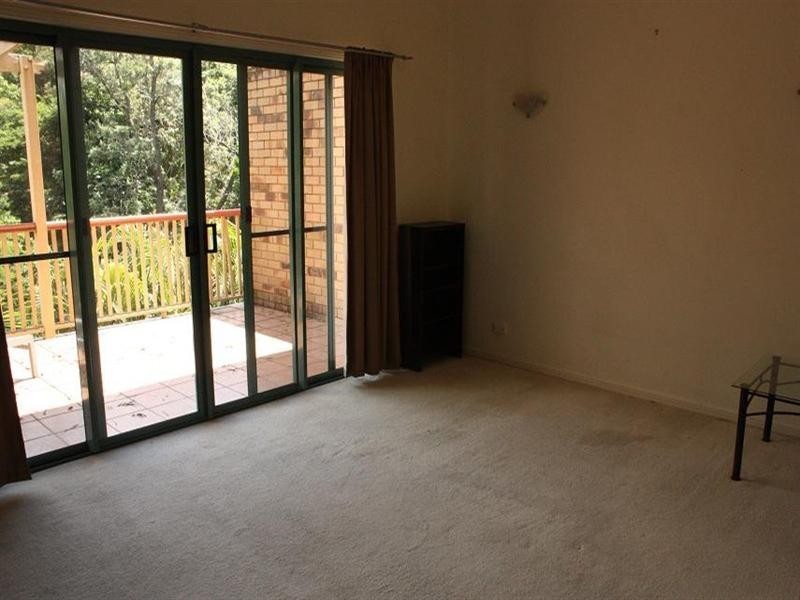 2/35 Gailey Road, St Lucia QLD 4067