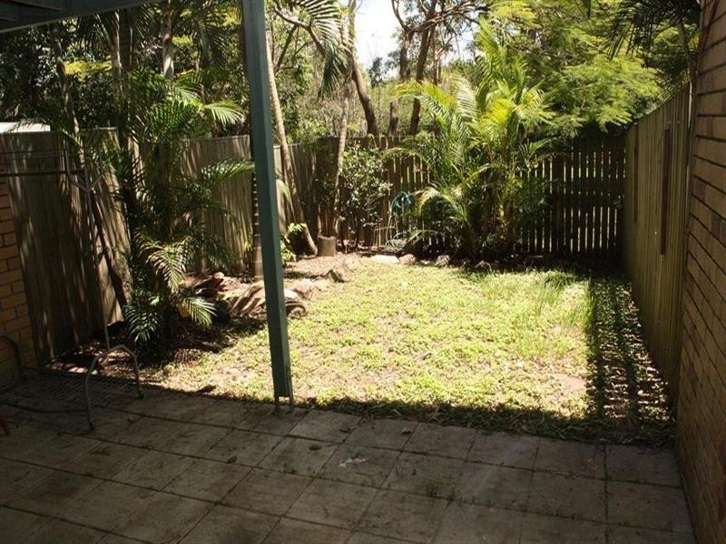 2/35 Gailey Road, St Lucia QLD 4067