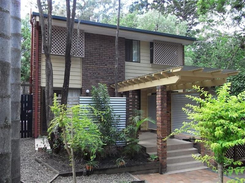 180 Indooroopilly Road, St Lucia QLD 4067