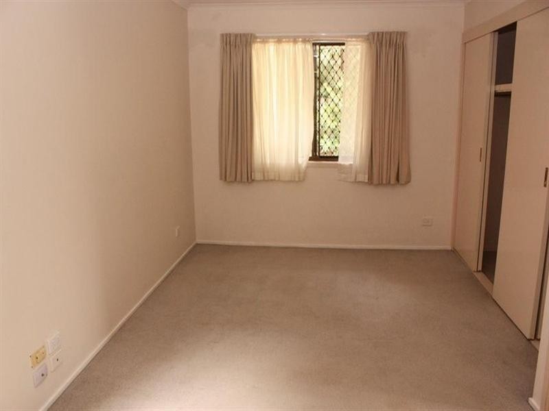 180 Indooroopilly Road, St Lucia QLD 4067