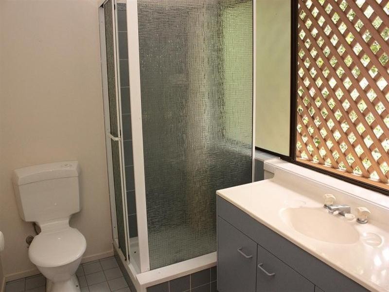 180 Indooroopilly Road, St Lucia QLD 4067