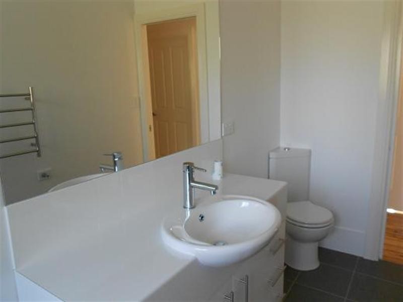 9 Johnstone Road, Sherwood QLD 4075