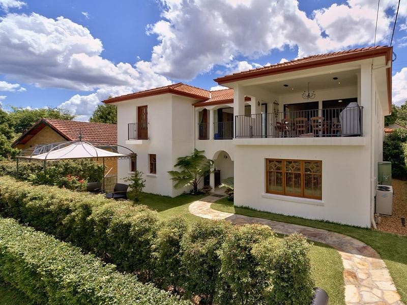 15 Kinkead Avenue, Sherwood QLD 4075