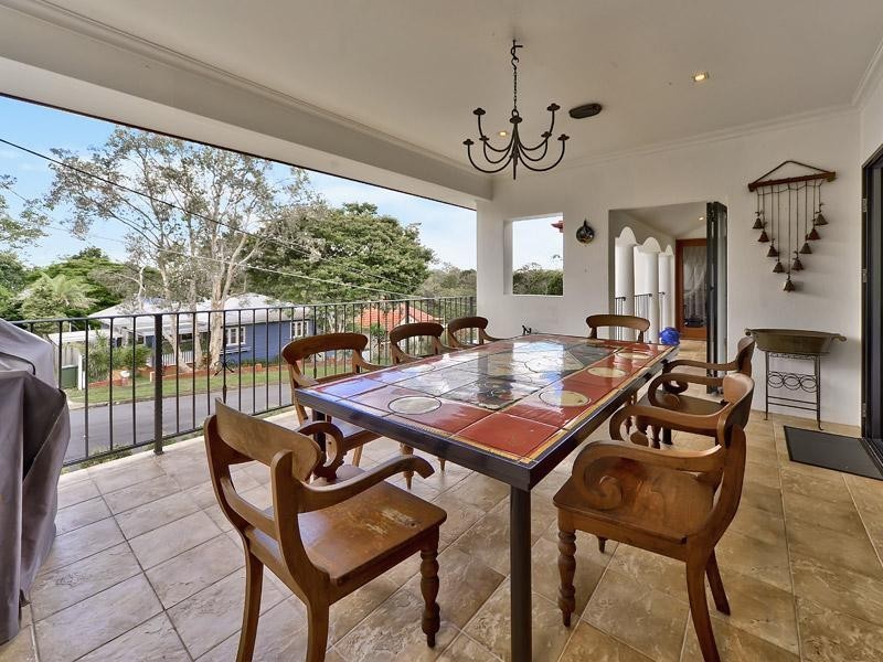 15 Kinkead Avenue, Sherwood QLD 4075