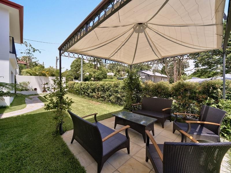 15 Kinkead Avenue, Sherwood QLD 4075