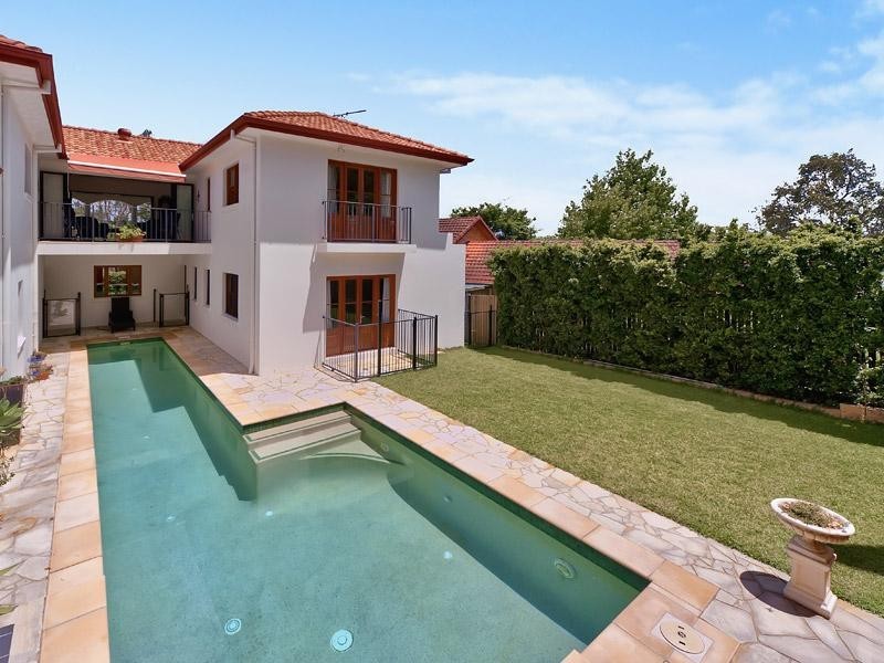 15 Kinkead Avenue, Sherwood QLD 4075