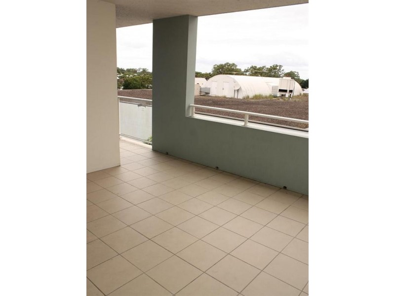 11/16 Grosvenor Road, Indooroopilly QLD 4068