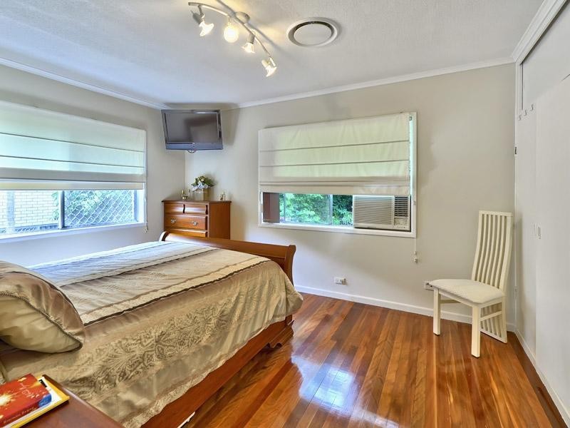 73 Gem Road, Kenmore QLD 4069