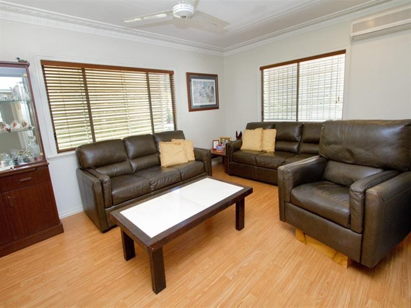 37 Menin Road, Corinda QLD 4075