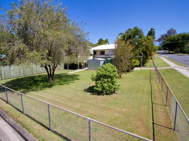 37 Menin Road, Corinda QLD 4075