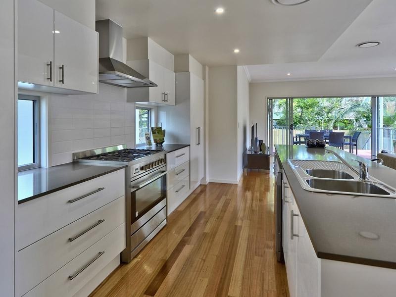 277 Long Street East, Graceville QLD 4075