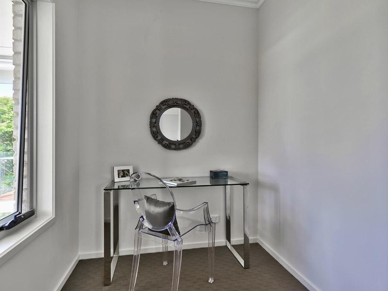 277 Long Street East, Graceville QLD 4075