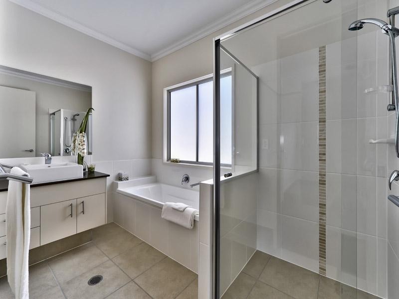 277 Long Street East, Graceville QLD 4075