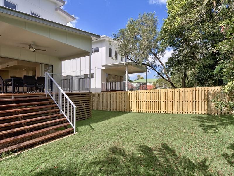 277 Long Street East, Graceville QLD 4075